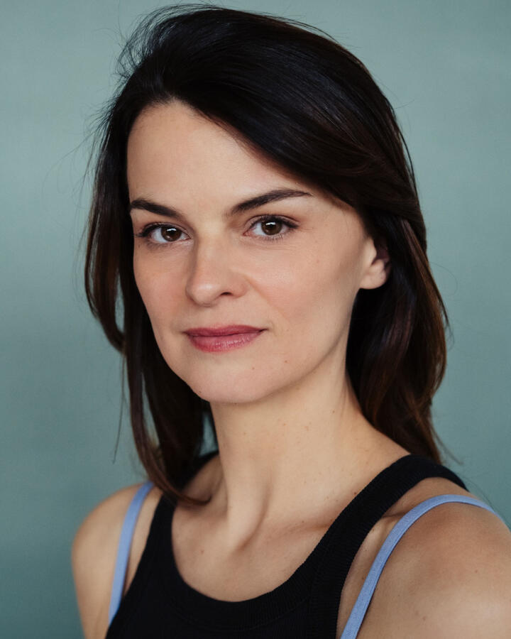 Maya: Birgit von Bally